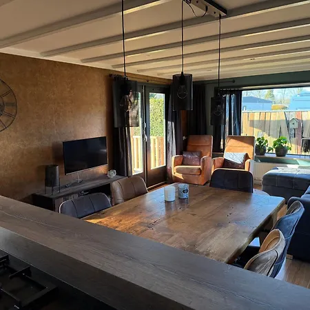 Voorts Broekhuisje 5 *